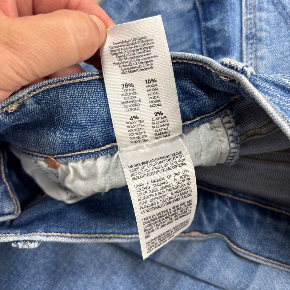 Mother Women's 26 Rambler Zip Flood Cropped Jeans Out of the Blue - Picture 7 of 10